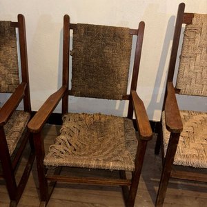 Juego de Muebles de Madera y Totora: 2 Mecedoras, 2 Sillas y Sillón de 2 Cuerpos - imagen 3