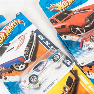 Colección 5 Autos Hot Wheels Originales - imagen 2