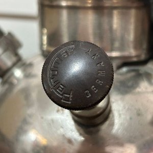 Farol Alemán Tipo Primus a Queroseno con Vidrio y Manómetro - imagen 8