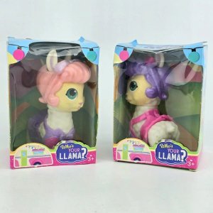 Lote anterior: Dos Figuras de Juguete "Who's Your Llama?"
