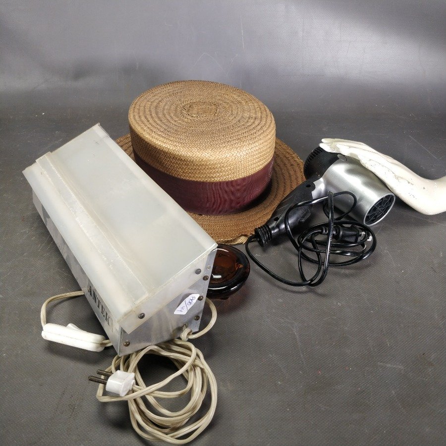 Item 15872 - Image 5