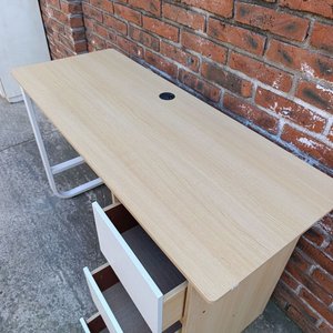 Escritorio de Hierro Tubular con Tapa y 3 Cajones en MDF - imagen 5