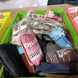 Lote anterior: Lote de Monederos Variados