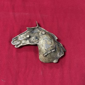 Cenicero Vintage con Forma de Cabeza de Caballo - imagen 2