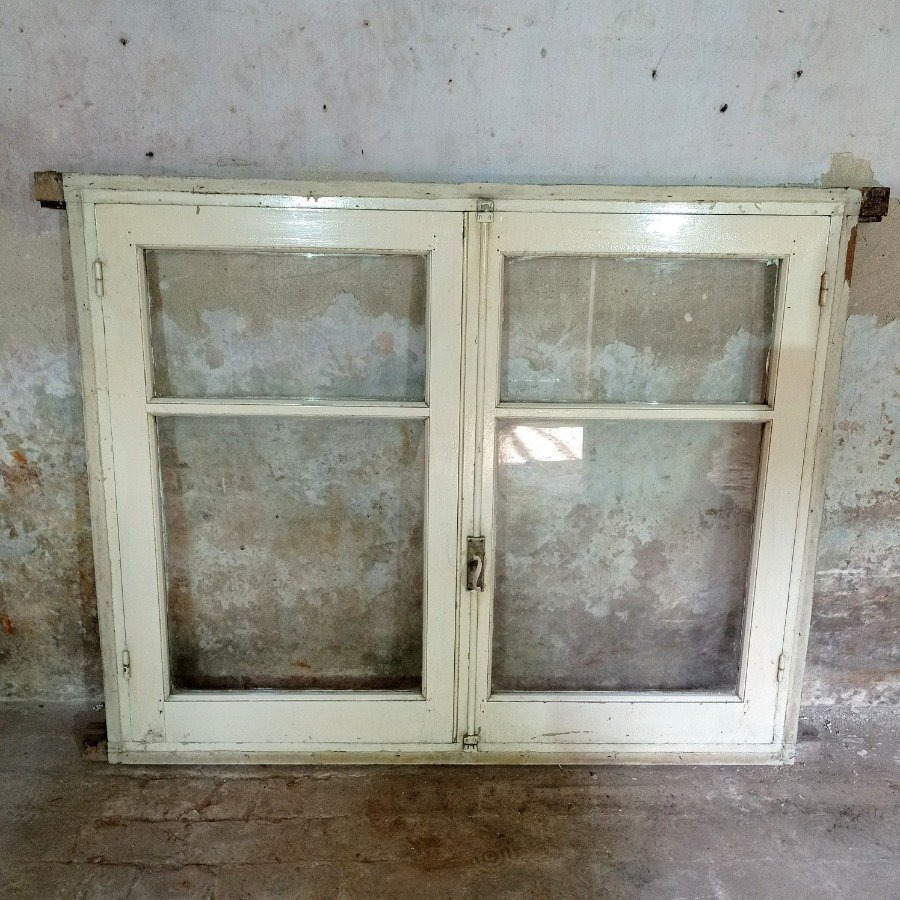 Item 18459 - Image 1