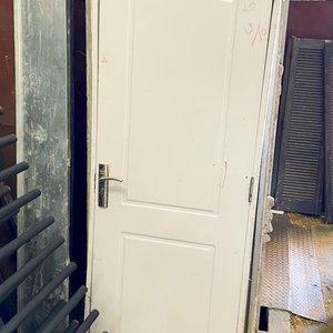 Lote siguiente: Puerta Interior Blanca MDF con Detalles 203x76 cm