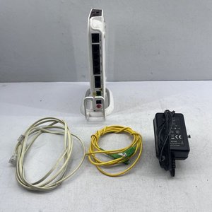 Router ZTE de Fibra Óptica con Cargador y Cables - imagen 3
