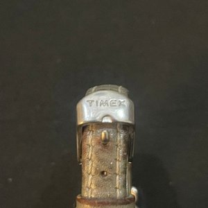 Reloj Timex Clásico con Esfera Nacarada y Correa de Cuero - imagen 7