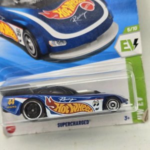 Hot Wheels Supercharged EV 5/10 Auto de Colección - imagen 2