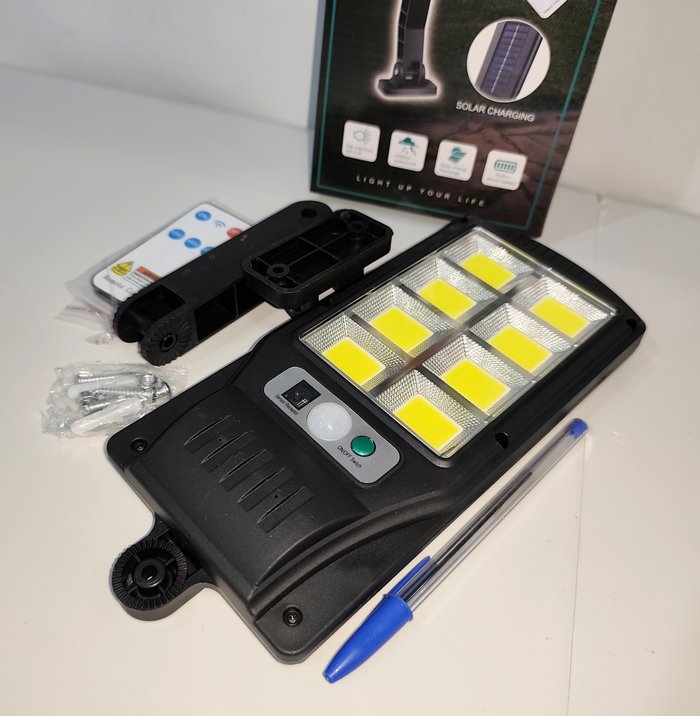 Lote anterior: Luz LED Exterior Recargable Solar con Control y Sensor