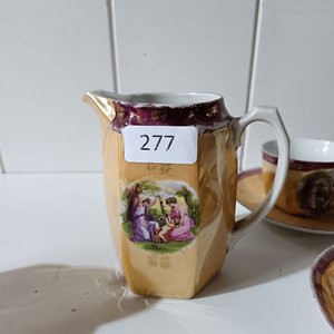 Juego de té antiguo de porcelana con escena mitológica - imagen 5