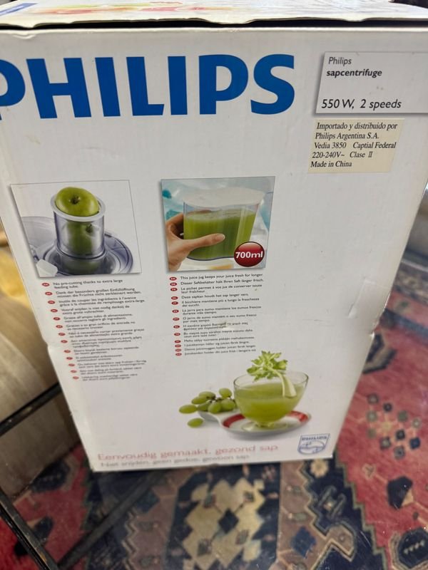 Juguera Philips en su caja original con manuales - imagen 5