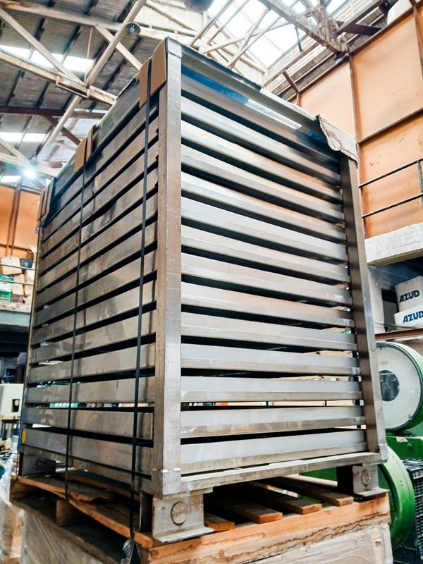 Carro acero inox para autoclave: Equipamiento industrial de alta calidad - imagen 4