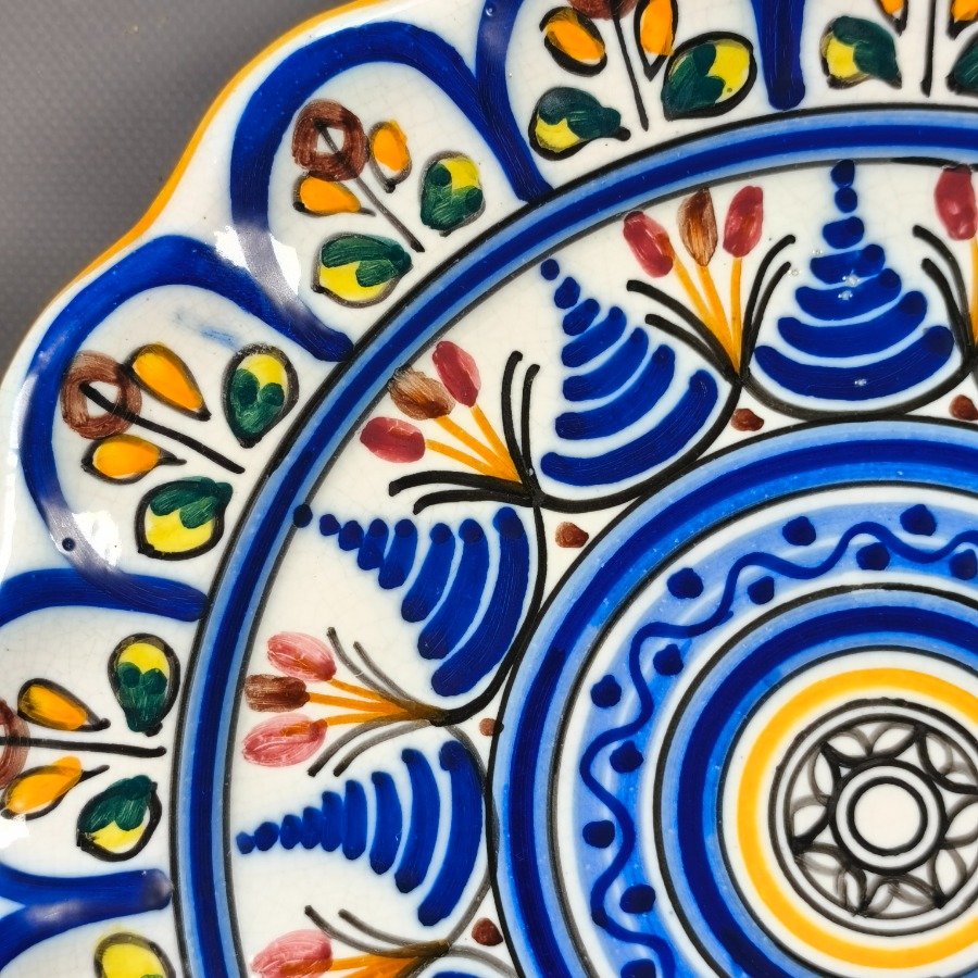 Plato decorativo Toledano 'Isalu' pintado a mano muy colorido - imagen 4