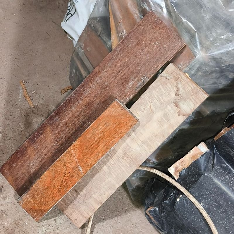 Gran cantidad de parquet de lapacho para decoración - imagen 4