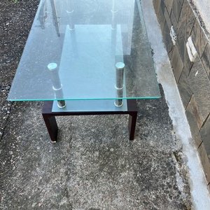 Mesa de Living Moderna con Tapa de Vidrio Biselado - imagen 3