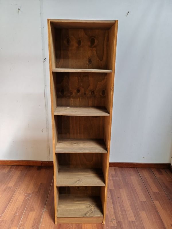 Lote siguiente: Estanteria Multiuso de Madera para Hogar