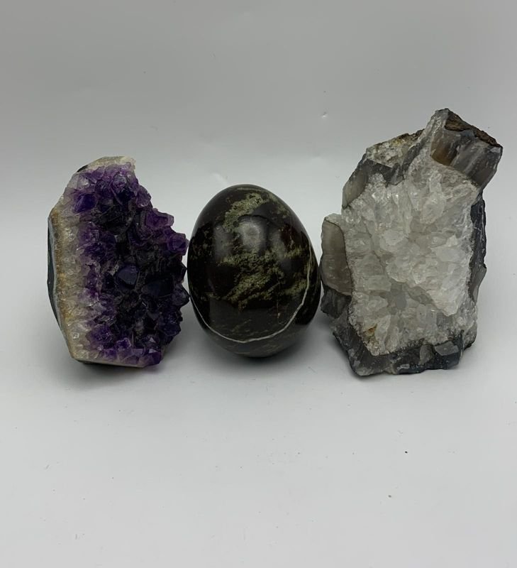 Piedras cuarzos y huevo - Joyas y accesorios - imagen 1