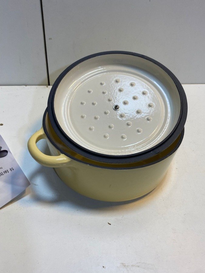 Olla de hierro con tapa nueva - imagen 5