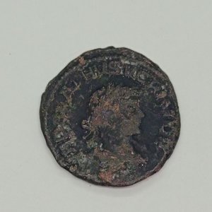 Moneda Romana Antigua de Constancio II - imagen 3