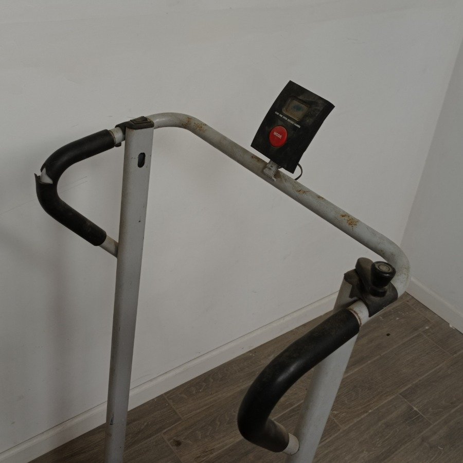 Item 15740 - Image 2