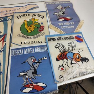 Lote de 8 Banderines Antiguos Fuerza Aérea Uruguaya y Bandera de Comando - imagen 4