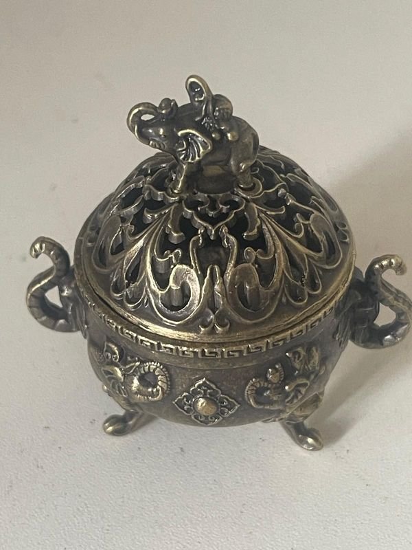 Item 853021 - Image 1