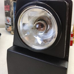 Aspiradora de Mano 12V Bordo y Compresor de Aire 12V con Manómetro y Luz - imagen 11