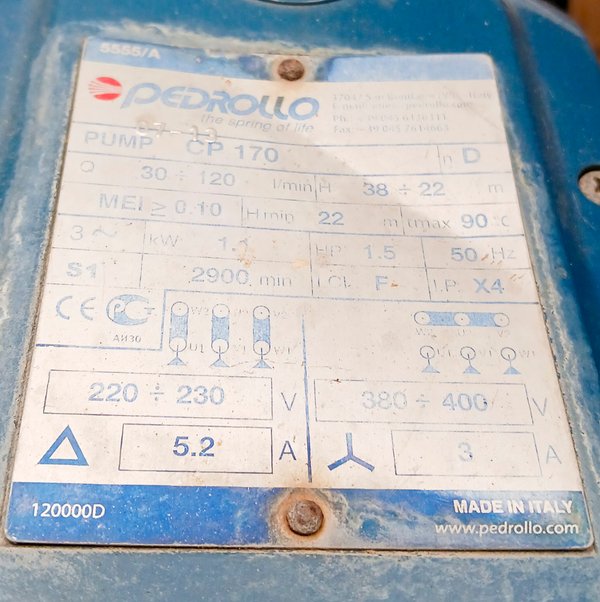 Bomba trifasica Pedrollo de 1.5 HP - imagen 3