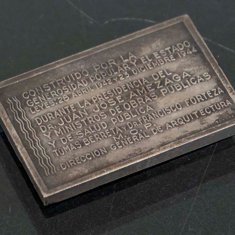 Medalla de la Inauguración del Hospital de Mercedes - imagen 2