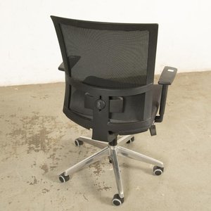 Sillón de Oficina "Ufficio" Giratorio con Respaldo de Malla y Altura Regulable - imagen 3
