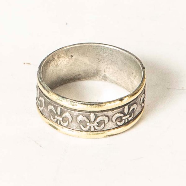 Anillo Doble de Plata y Oro con Diseño Floral