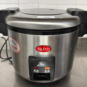 Olla Arrocera Eléctrica Valenti Acero Inoxidable 5.4 Lts - imagen 2