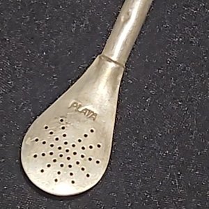Bombilla de Plata y Oro para Mate con Detalles Labrados - imagen 2