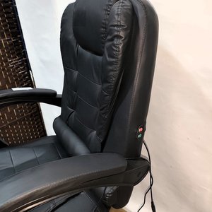 Sillón Ejecutivo Negro con Masajeador, Reclinable y Regulable - imagen 6