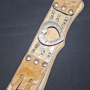 Cinto de Cuero Crudo con Apliques de Plata y Oro, Sellado Miglionico - imagen 10