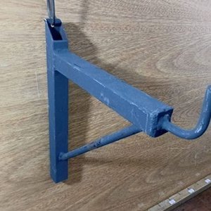 Par de Ménsulas de Herrería Artesanal para Colgar Macetas - imagen 3