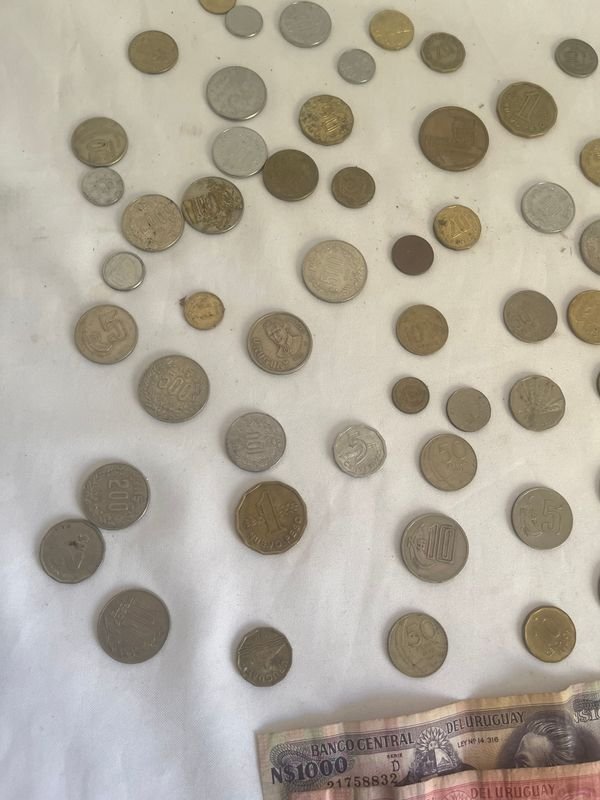 Colección de monedas y billetes - imagen 2