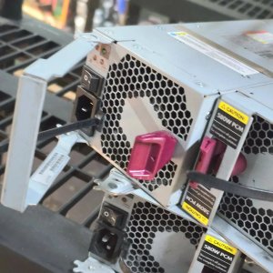 Fuente de Alimentación HP 580W PCM para Servidor - imagen 3