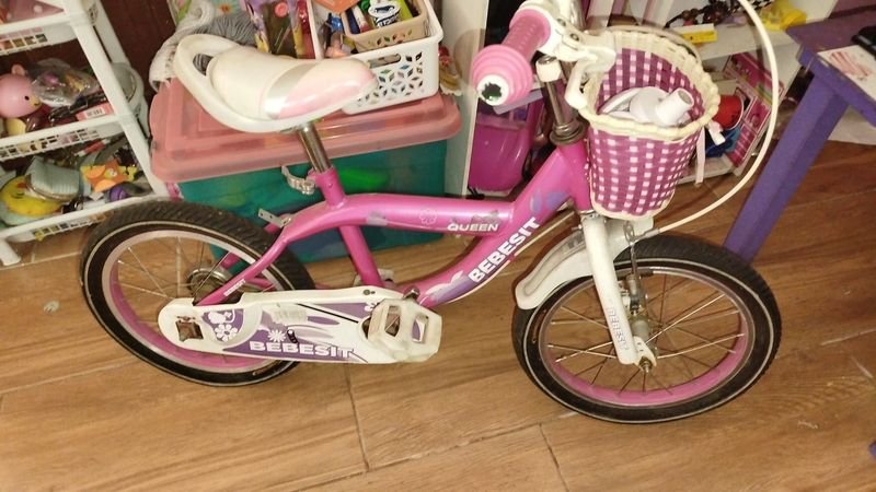 Bicicleta infantil con canasto - imagen 2