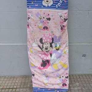 Sillón de madera oscura con colchón de Minnie Mouse - imagen 7