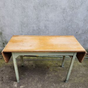 Mesa de Cocina Chica Plegable con Alas de Madera - imagen 2