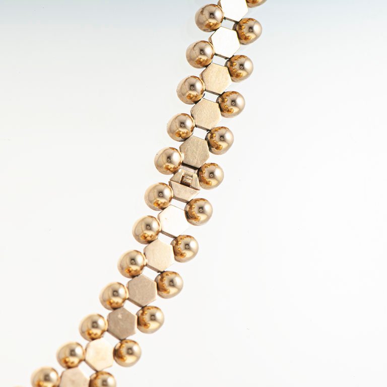 Item 2105117 - Image 1