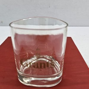 Lote anterior: Vaso de vidrio con publicidad de whisky Grant's