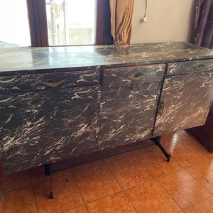 Bargueño de Cerámica Negro y Blanco con Tres Puertas y Tres Cajones - imagen 1