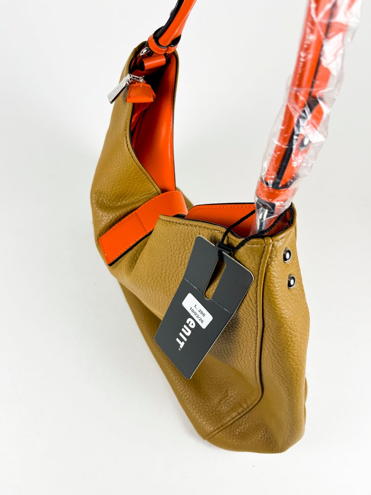 Cartera-Bolso para dama Zenit, color Marron claro y detalles en naranja - imagen 2