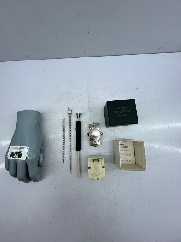 Antiguos Instrumentos de Laboratorio y Piezas de Colección - imagen 1