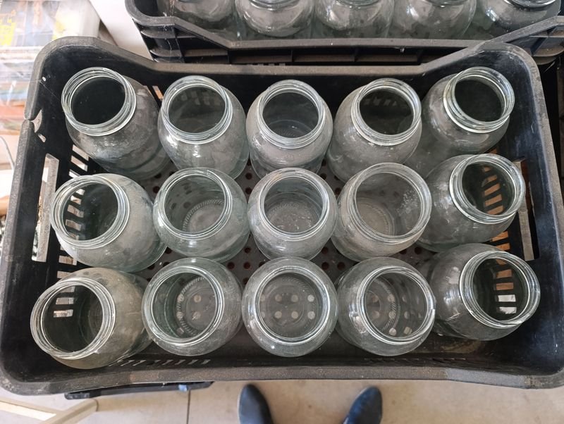 Bolsas de plástico y botellas de vidrio en buen estado - imagen 3