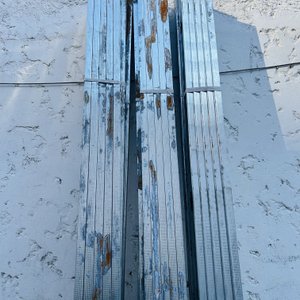 Lote #044A – Diez paquetes de soleras montantes cada paquete contiene diez unidades - imagen 2