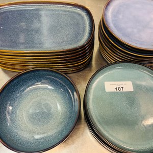 Lote de Vajilla: Bandejas, Platos Llanos y Bowl - imagen 2